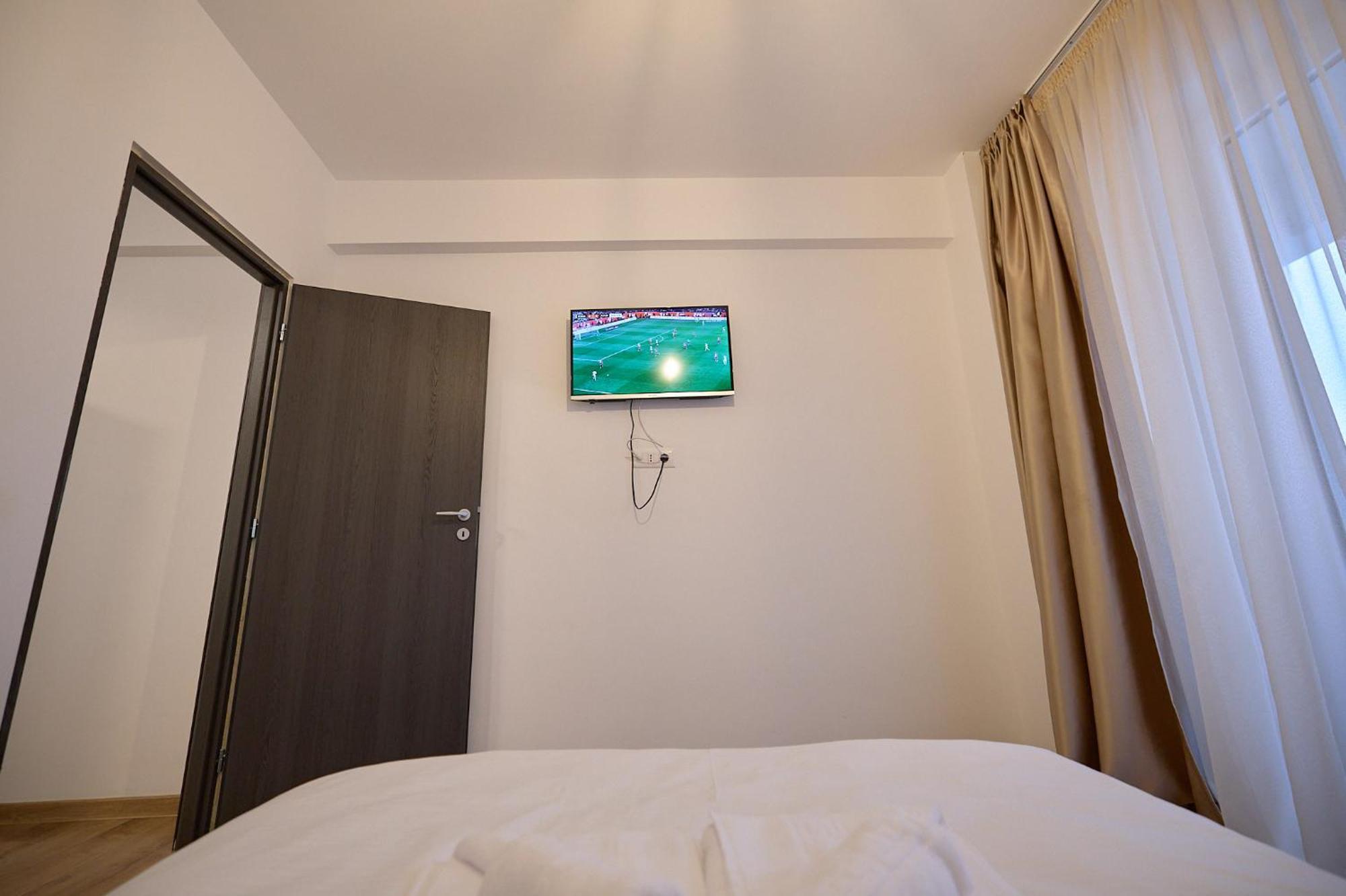 Cozy Collection Apartments At Palas Mall Iasi Exterior photo