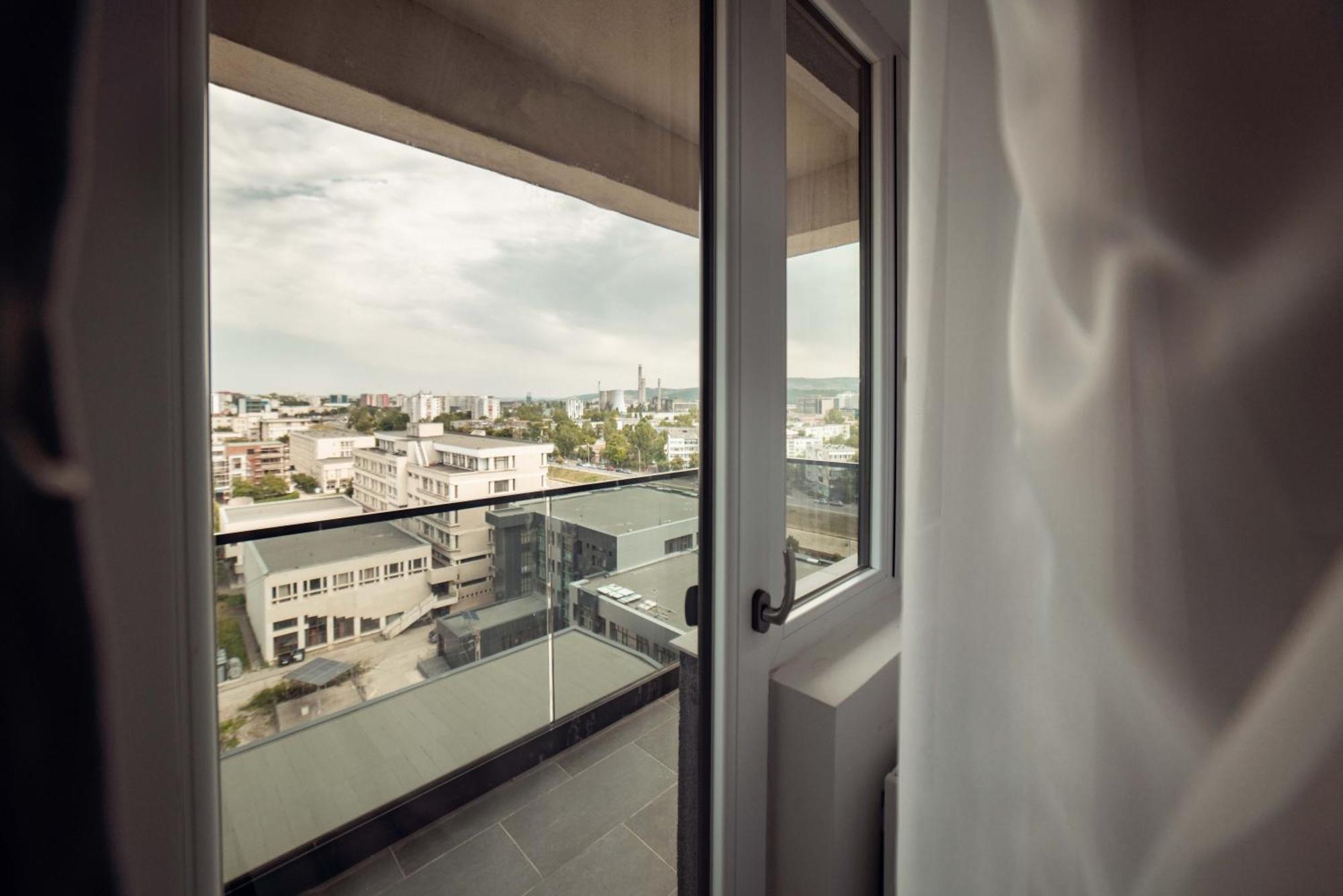 Cozy Collection Apartments At Palas Mall Iasi Exterior photo